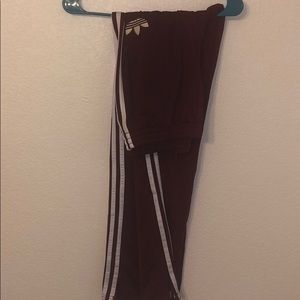 Vintage adidas pantsmaroon color